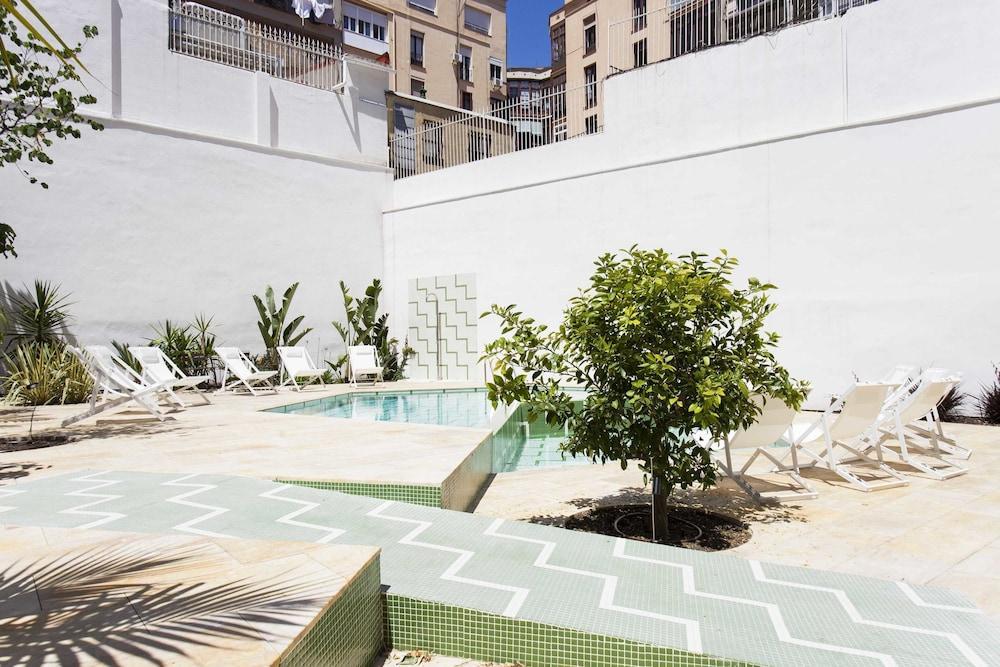 Aspasios Garden Apartments Barcelona Exterior photo